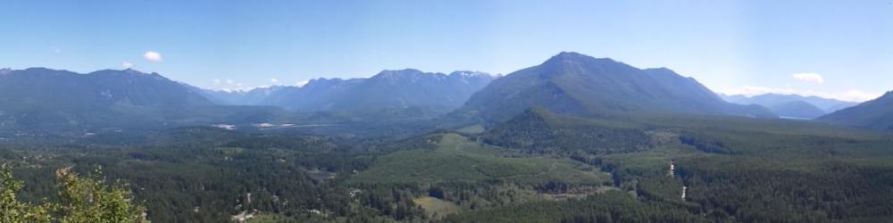 A view of some mountains in Washington. A view of some mountains in Washington.